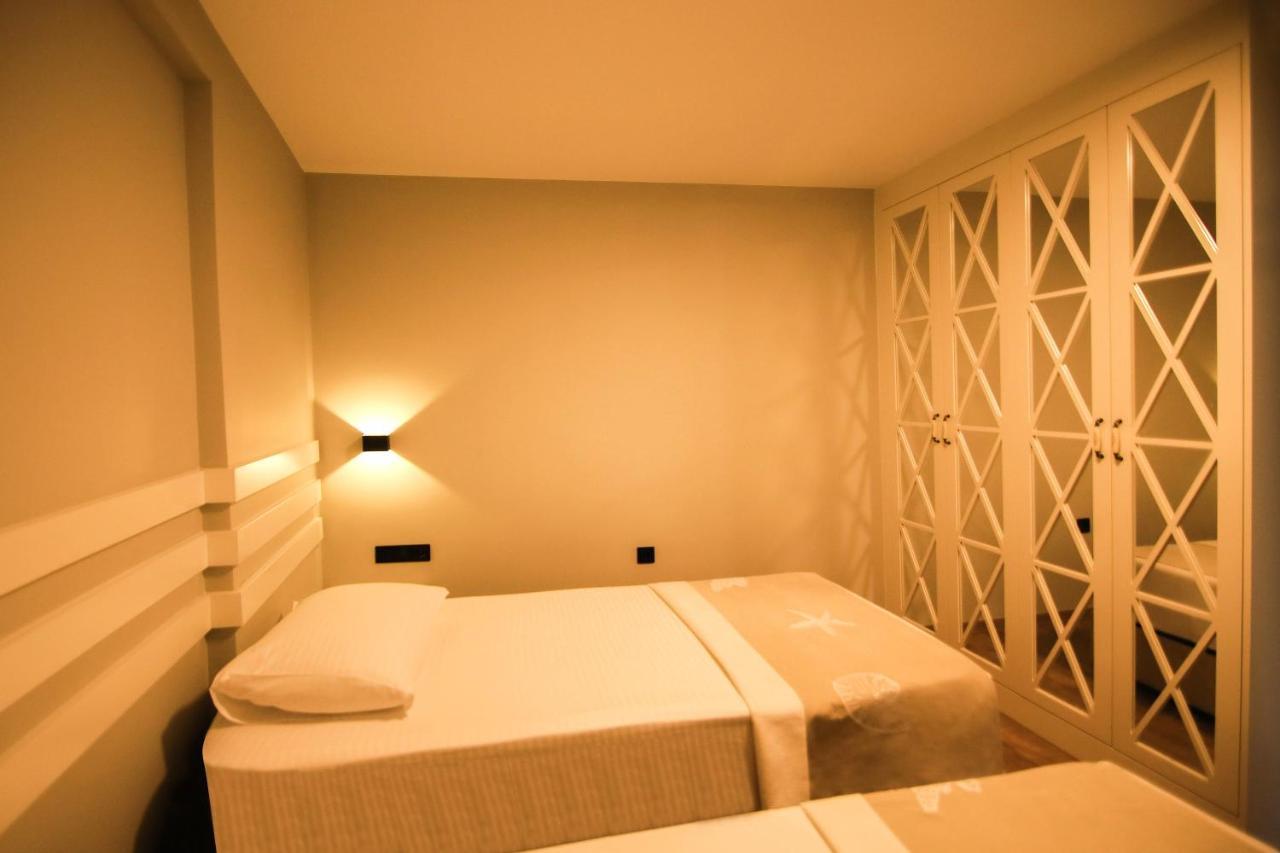 Krem Marin Otel Çeşme Extérieur photo