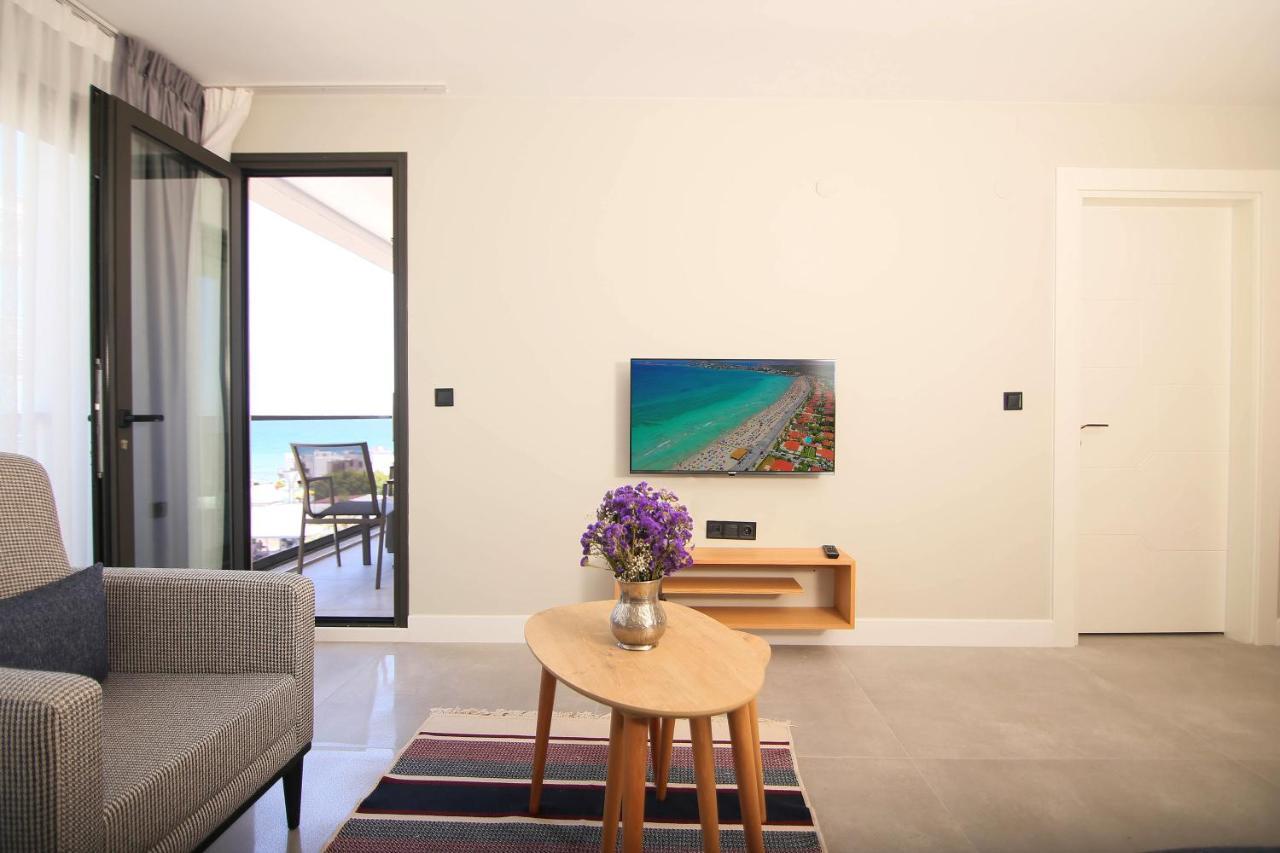 Krem Marin Otel Çeşme Extérieur photo
